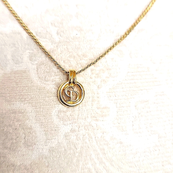 CHRISTIAN DIOR NECKLACE - Picture 1 of 4